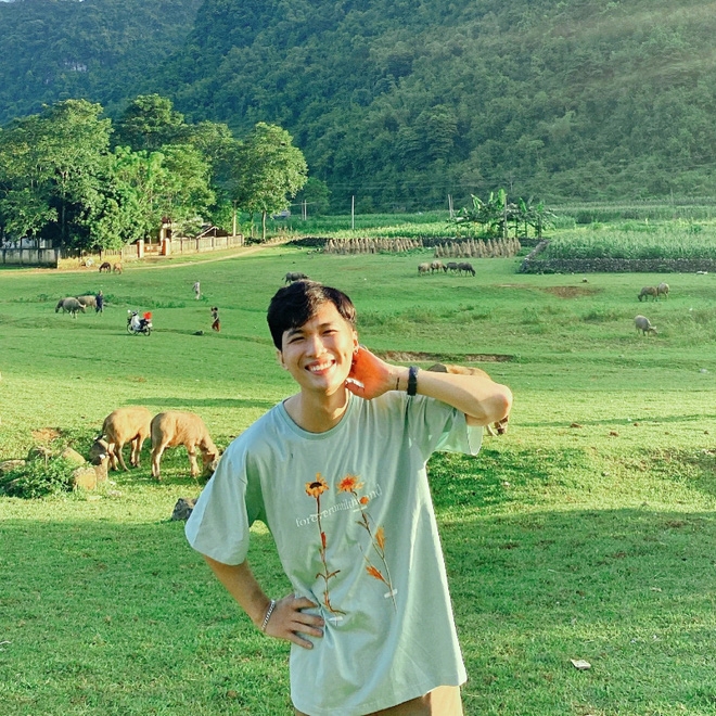 Cần gì sang Thụy Sĩ như Hyun Bin, Việt Nam có cánh đồng thảo nguyên xanh ‘hạ cánh’ tuyệt đẹp Cần gì sang Thụy Sĩ như Hyun Bin, Việt Nam có cánh đồng thảo nguyên xanh ‘hạ cánh’ tuyệt đẹp