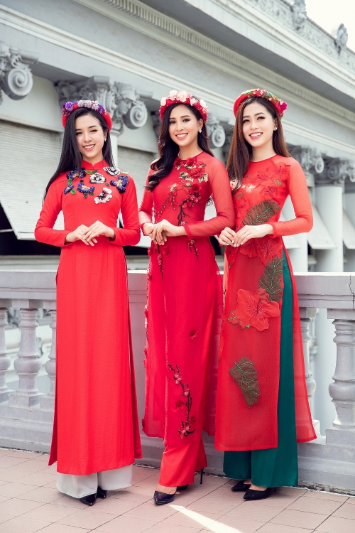Ngây ngất với vẻ đẹp của Top 3 Hoa hậu Việt Nam trong bộ ảnh Tết