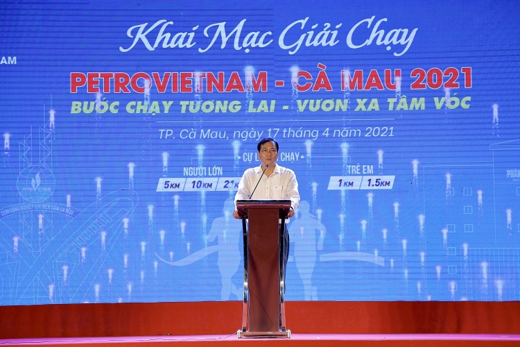 Tưng bừng khai mạc Giải chạy Petrovietnam - Cà Mau 2021