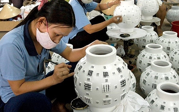 bo sung 4 nganh nghe uu dai dau tu cho doanh nghiep nho va vua