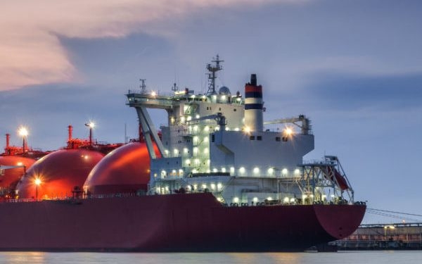 Trung Quốc giành nguồn cung LNG của EU