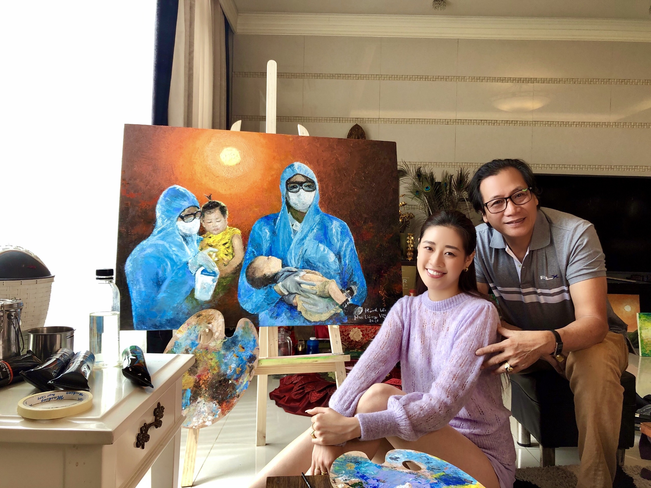 hoa hau khanh van dau tranh gia tu ve de ung ho chong dich covid 19